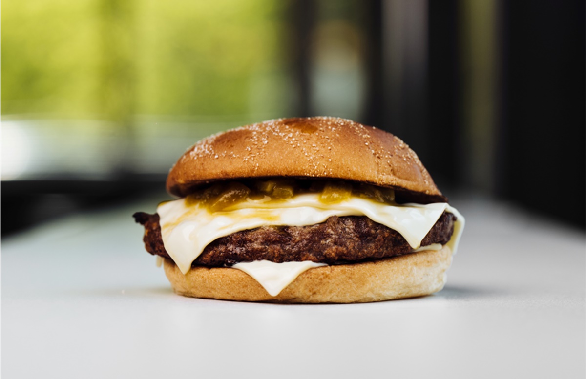 Motz Green Chile Cheeseburger